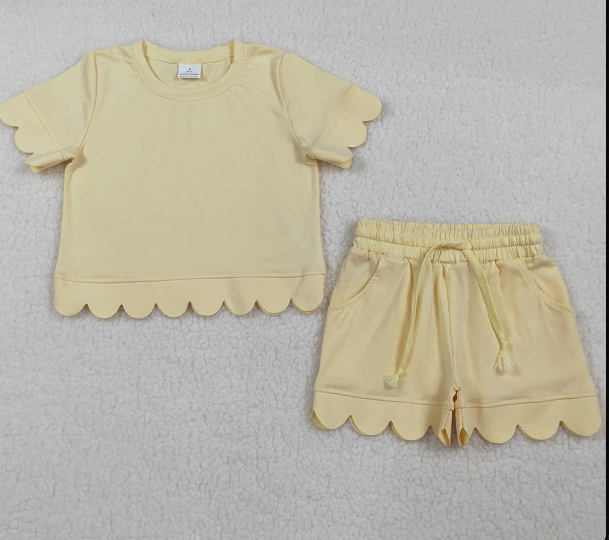 Yellow scallop short sets