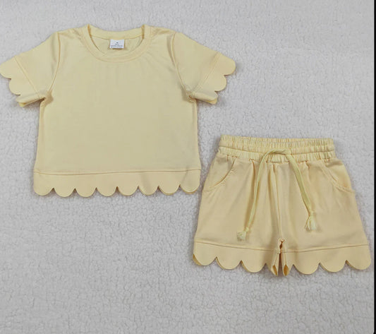 Yellow scallop short sets