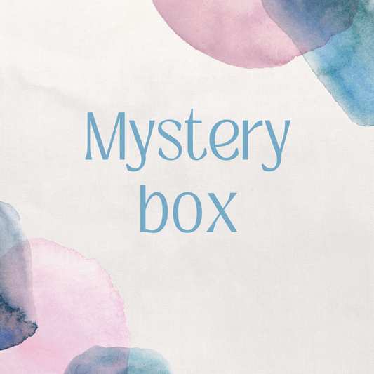 GIRL 2 item mystery box